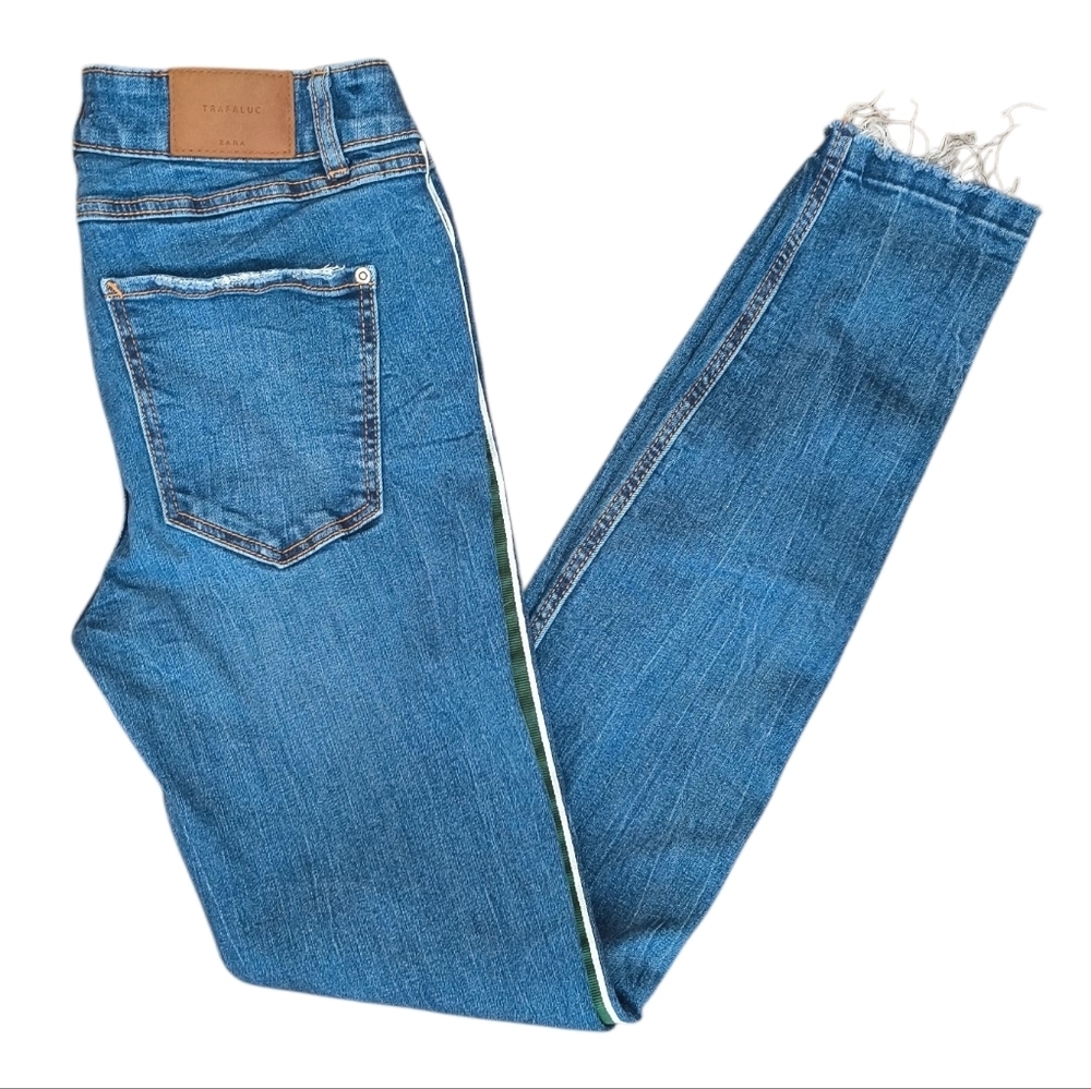 Zara Women's Blue Skinny Jeans